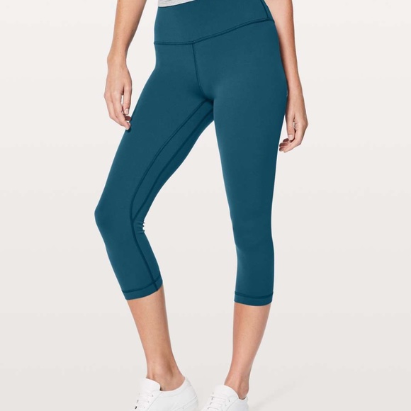 lululemon align crop nile blue crop 21" size 4 - Picture 2 of 5